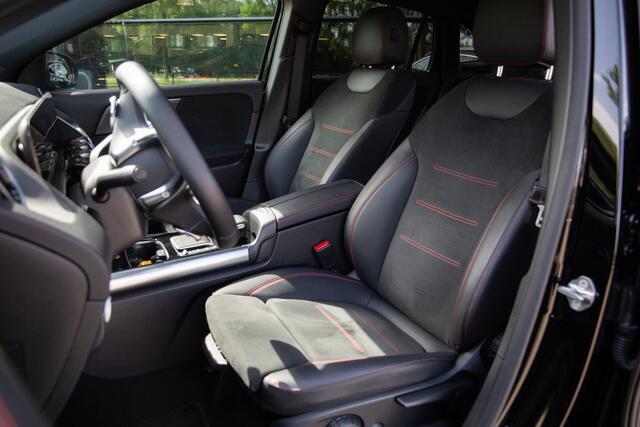 Mercedes-Benz GLA-KLASSE 250 e AMG Line , Virtual cockpit, Achteruitrijcamera, Stoelverwarming,