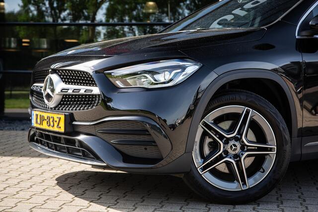 Mercedes-Benz GLA-KLASSE 250 e AMG Line , Virtual cockpit, Achteruitrijcamera, Stoelverwarming,