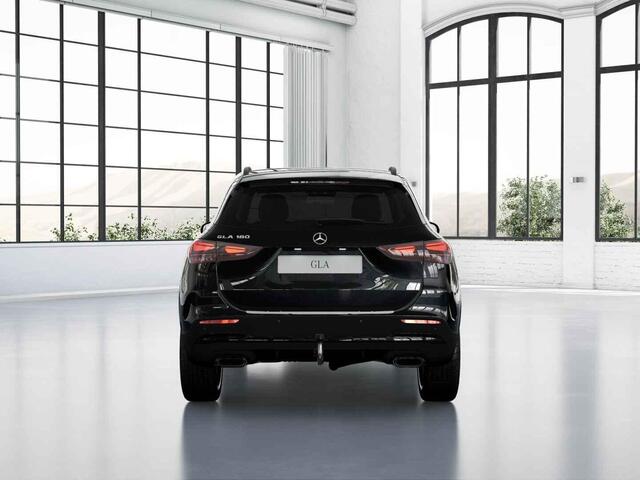 Mercedes-Benz GLA-KLASSE 180 Business Solution AMG