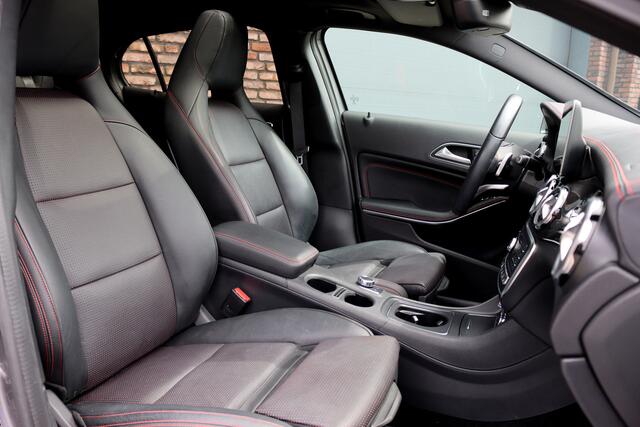 Mercedes-Benz GLA-KLASSE 250 4MATIC AMG Line Premium+ | Panoramadak | Distronic Pro | Memory | Harman&Kardon | Stoelverwarming | Nappa Leder | Apple Carplay/Android Auto | Dodehoekassistent |