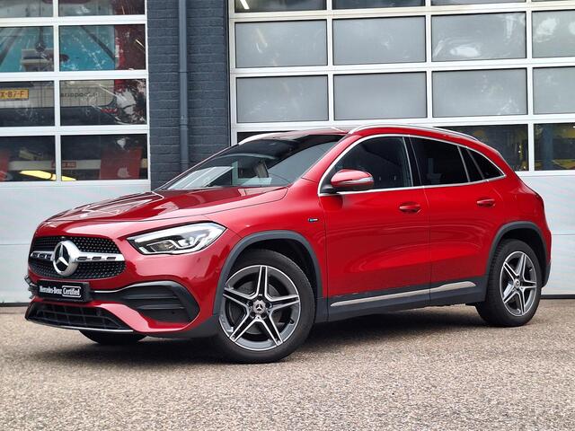 Mercedes-Benz GLA-KLASSE 250 e Business Solution AMG Limited | 360° Camera | DISTRONIC Afstandsassistent | Widescreen | Dodehoekassistentie | El. Inklapbare Buitenspiegels | LED Verlichting | Elektrische achterklep