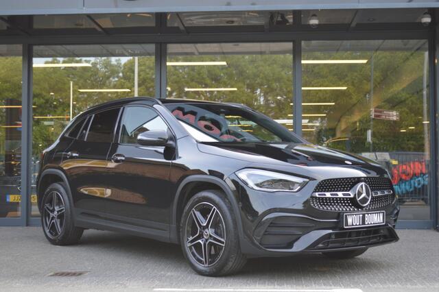 Mercedes-Benz GLA-KLASSE 250 e AMG Multibeam Panorama Widescreen Sfeer Camera Trekh Pdc