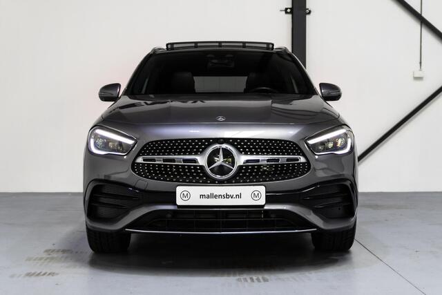 Mercedes-Benz GLA-KLASSE 250 e AMG Line VOL/PANO/MEMORY/STOELKOELING/LEDER/CARBON/360