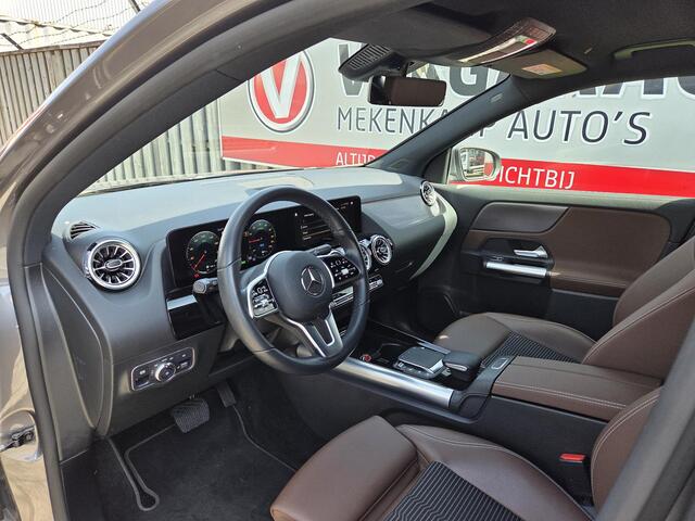 Mercedes-Benz GLA-KLASSE 250 e Business Solution Luxury Limited 18"/Trekhaak/Sfeerverlichting/Camera/PDC v+a/Apple Carplay & Android Auto