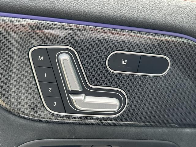 Mercedes-Benz GLA-KLASSE 250e AMG // Trekhaak // Panorama dak // Memory // Sfeerverlichting // Multi Beam LED // Camera // Advanced Audio