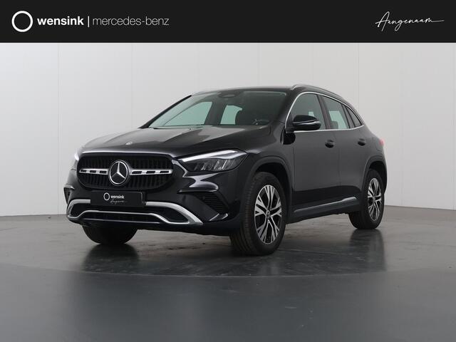 Mercedes-Benz GLA-KLASSE 250 e Luxury Line | Trekhaak | Verwarmd stuur | Winter pakket | 11 KW laden | Stoelverwarming |