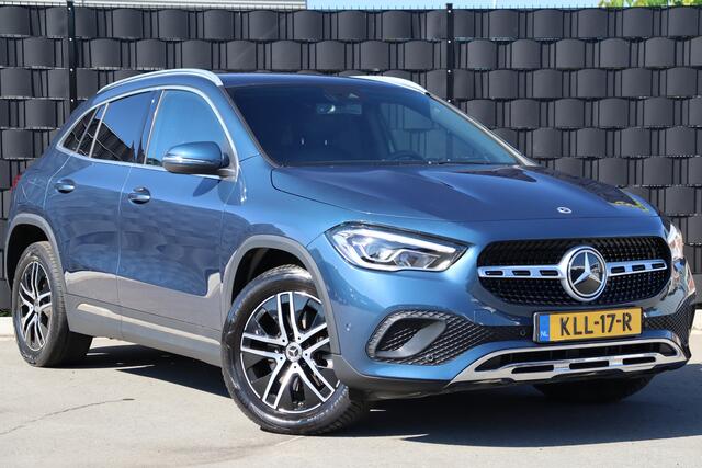 Mercedes-Benz GLA-KLASSE 250 e Progressive PHEV | Camera | Cruise Control | Navigatie | LED | Halfleder