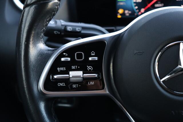 Mercedes-Benz GLA-KLASSE 250 e Progressive PHEV | Camera | Cruise Control | Navigatie | LED | Halfleder