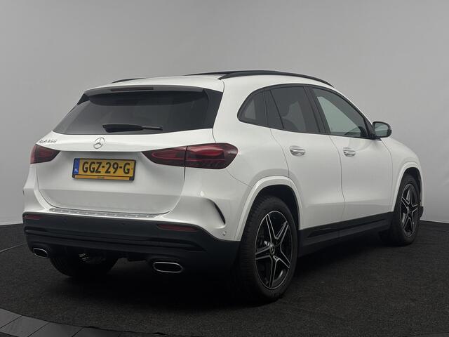 Mercedes-Benz GLA-KLASSE 200 AMG Line | Panoramadak | Burmester Audio | 19"Velgen |