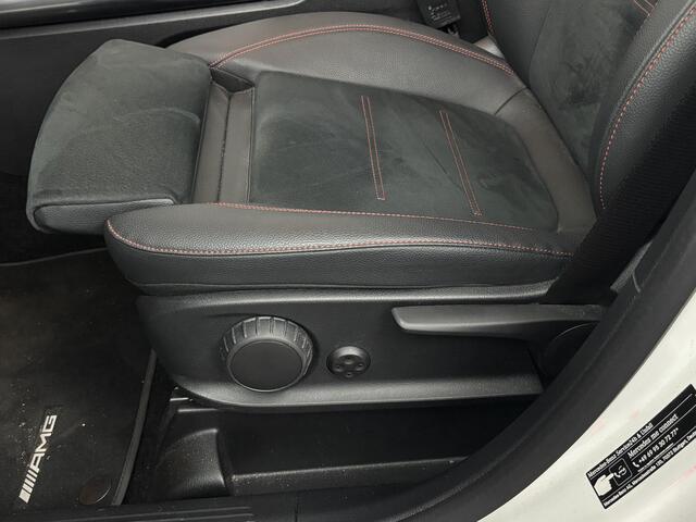 Mercedes-Benz GLA-KLASSE 200 AMG Line | Panoramadak | Burmester Audio | 19"Velgen |