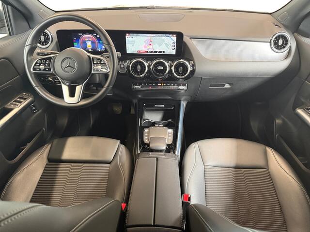 Mercedes-Benz GLA-KLASSE 250 e Business Line I Half-Leder I Navi I Camera I Carplay