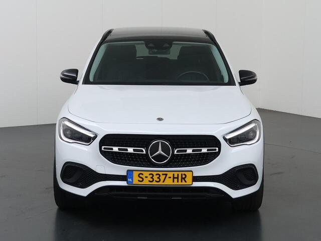 Mercedes-Benz GLA-KLASSE 250 e Business Solution Luxury Limited | Night | Trekhaak | Headup | Memory | Panoramadak | Widescreen |