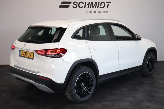 Mercedes-Benz GLA-KLASSE 200 Business Solution Automaat | Carplay | Navigatie | Camera