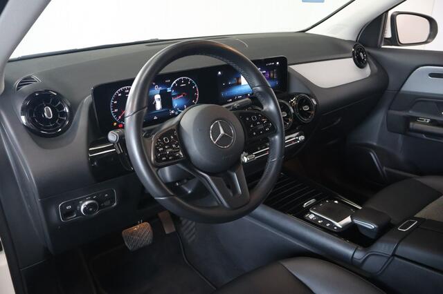 Mercedes-Benz GLA-KLASSE 200 Business Solution Automaat | Carplay | Navigatie | Camera