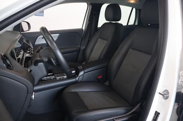 Mercedes-Benz GLA-KLASSE 200 Business Solution Automaat | Carplay | Navigatie | Camera