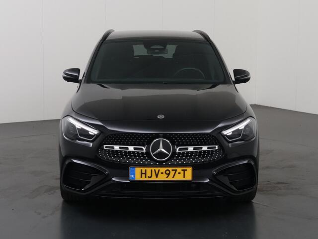 Mercedes-Benz GLA-KLASSE 180 AMG Line | AMG | Stoelverwarming | Achteruitverwarming | Sfeerverlichting |