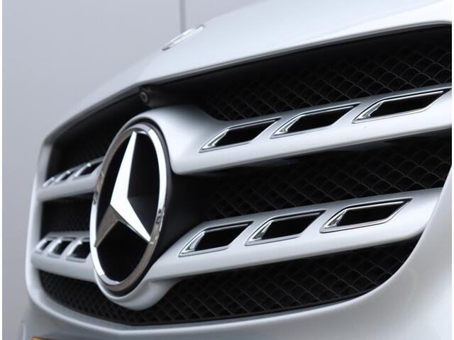 Mercedes-Benz GLA-KLASSE 200 Premium | Trekhaak | 360 Camera | LED