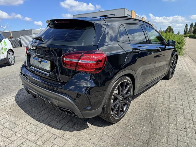 Mercedes-Benz GLA-KLASSE AMG 45 4MATIC Premium