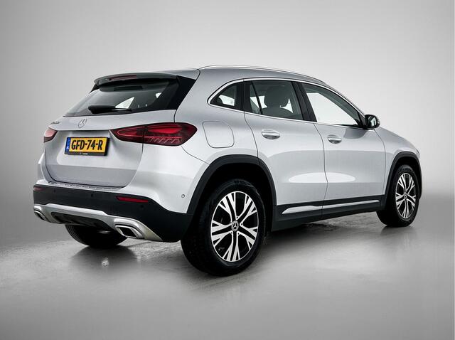 Mercedes-Benz GLA-KLASSE 250 e Business Line | Stoelverwarming | Elektrische Achterklep | LED Koplampen Inclusief 24 maanden Mercedes-Benz Certified garantie voor Europa.