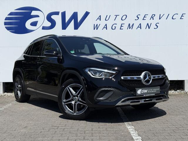 Mercedes-Benz GLA-KLASSE 200 Business Solution Luxury | Trekhaak | Ambient Light | LED | 18 inch