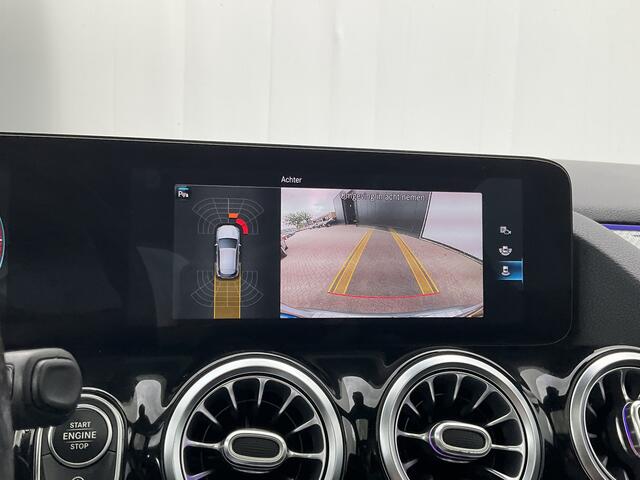 Mercedes-Benz GLA-KLASSE 200 D Solution AMG Memory Pano.dak Stoelverw. Business Orig.NL Dealer-Onderhouden!