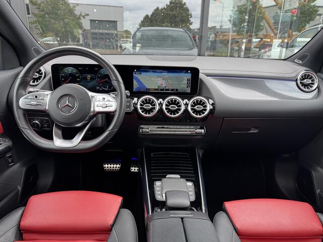 Mercedes-Benz GLA-KLASSE 250 4MATIC AMG Line Pano | Burmester | Sfeerverlichting |