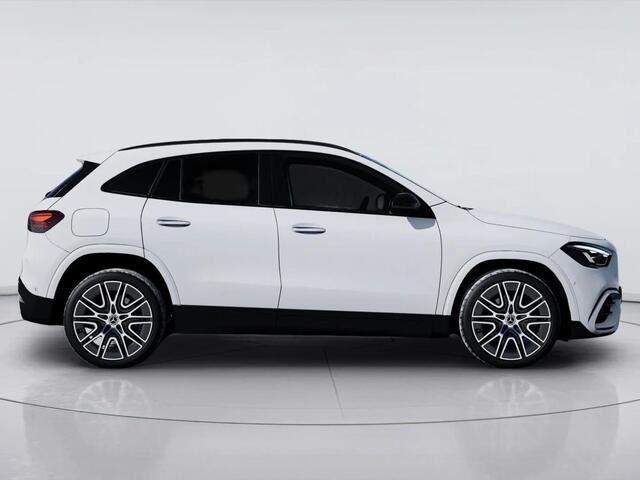 Mercedes-Benz GLA-KLASSE 250 e 140 Years Edition