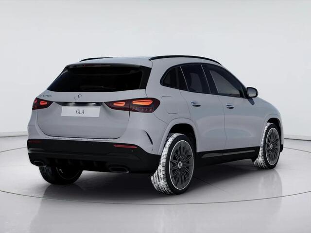 Mercedes-Benz GLA-KLASSE 250 e 140 Years Edition