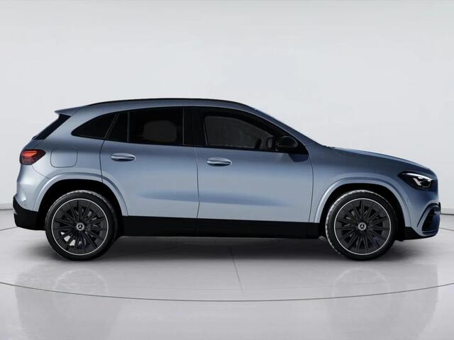 Mercedes-Benz GLA-KLASSE 250 e 140 Years Edition
