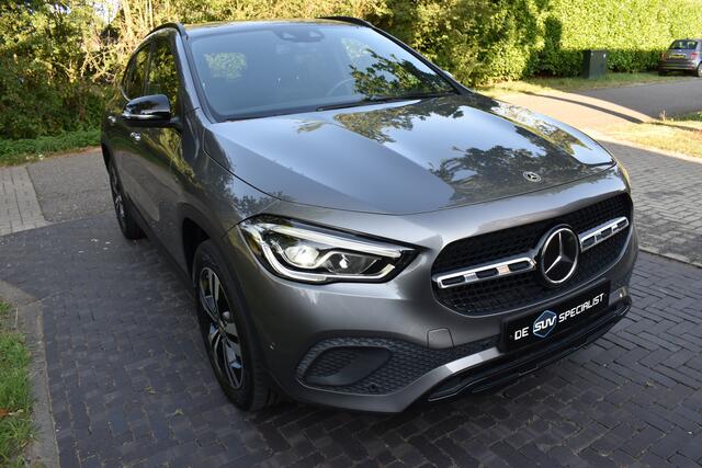 Mercedes-Benz GLA-KLASSE 250 e AMG Line 262 PK, ACC, Half Leer, ACC NIEUWST.