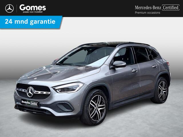 Mercedes-Benz GLA-KLASSE 250 e Luxury Line | Panoramadak | Night pakket | Leder zwart | Achteruitrijcamera | Sfeerverlichting | Stoelverwarming | Multibeam LED | Keyless-GO | Elektrische achterklep