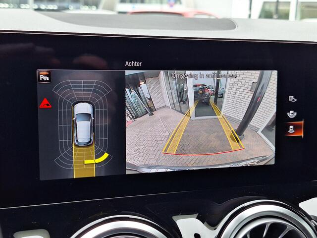 Mercedes-Benz GLA-KLASSE 250 e Luxury Line | Panoramadak | Night pakket | Leder zwart | Achteruitrijcamera | Sfeerverlichting | Stoelverwarming | Multibeam LED | Keyless-GO | Elektrische achterklep