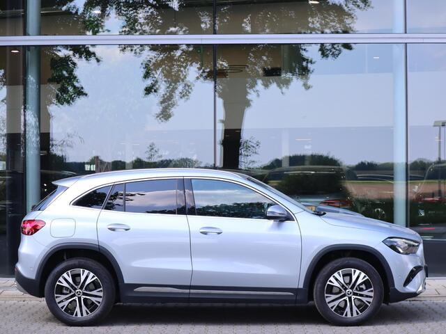 Mercedes-Benz GLA-KLASSE 250 e Business Solution Luxury