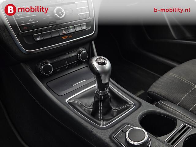 Mercedes-Benz GLA-KLASSE 180 Premium Apple CarPlay Stoelverwarming | Sportstoelen | Urban Pack | PDC V+A