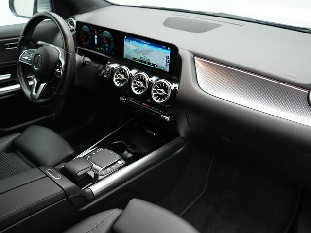 Mercedes-Benz GLA-KLASSE 250 e Progressive PHEV 218pk Dealer O.H | Adaptive Cruise | Camera | Lederen Sporstoelen Verwarmd | BLIS | Apple Carplay | Pilot Assist | Widescreen Navi | Virtual | DAB | 18"L.M | Plug In Hybrid |