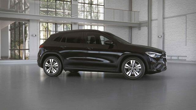 Mercedes-Benz GLA-KLASSE 250 e Business Line | Stoelverwarming | Sfeerverlichting | Night pakket |