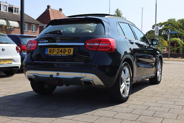 Mercedes-Benz GLA-KLASSE 180 PREMIUM I LEDER I PANO I AUT I TREKHAAK