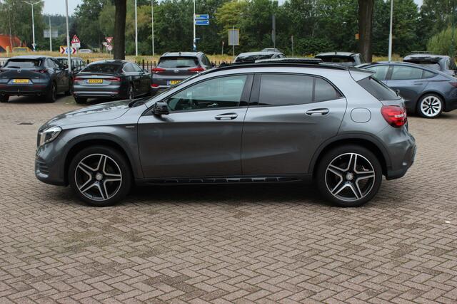 Mercedes-Benz GLA-KLASSE 250 4Matic WhiteArt / Panoramadak / Camera / Leder&Alcantara / Apple CarPlay / 19'' / Navigatie / Stoelverwarming / DAB / Dodehoek / Cruise Control