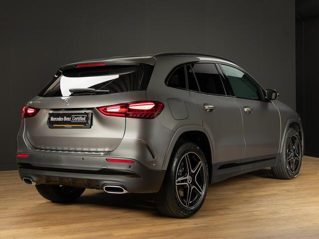 Mercedes-Benz GLA-KLASSE 250 e Business Solution AMG | Panorama dak