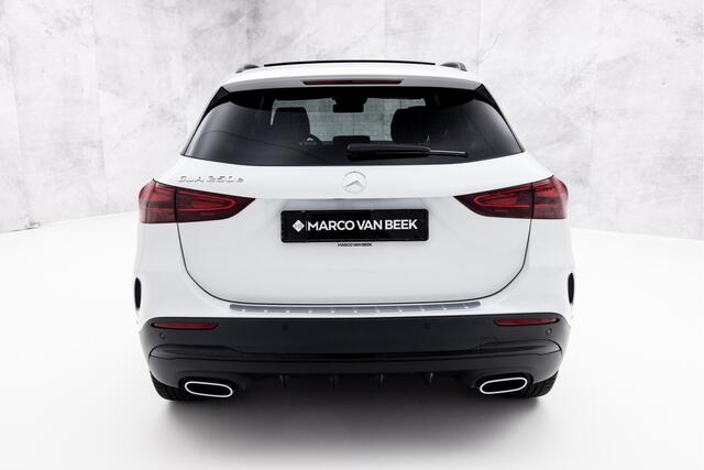 Mercedes-Benz GLA-KLASSE 250 e AMG Line | Facelift | Pano | Memory | ACC | 360