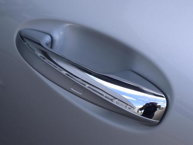 Mercedes-Benz GLA-KLASSE 250 e AMG Line l Keyless l Stoelverwarming l Achteruitrij camera