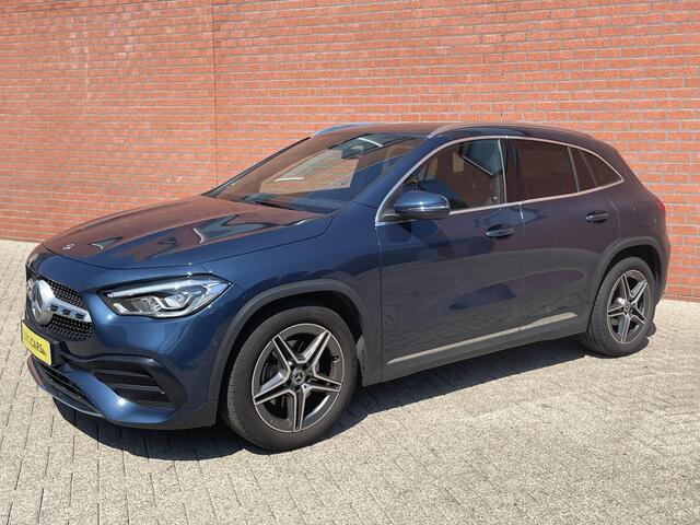Mercedes-Benz GLA-KLASSE 200 163pk DCT AMG Line Navigatie Parkeersensoren Camera Cruise Control Stoelverwarming Ledverlichting Virtual Cockpit Climatronic