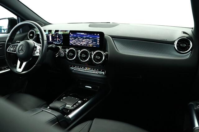 Mercedes-Benz GLA-KLASSE 220 d Progressive / LED / Navi / Cruisecontrol / Camera