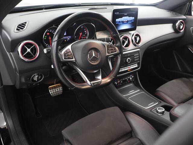 Mercedes-Benz GLA-KLASSE 180 Business Solution AMG | Night | Keyless | Achteruitrijcamera | 19" lichtmetalen velgen |