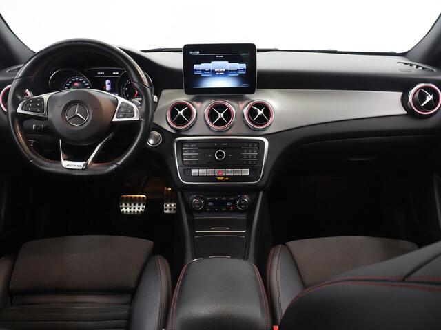 Mercedes-Benz GLA-KLASSE 180 Business Solution AMG | Night | Keyless | Achteruitrijcamera | 19" lichtmetalen velgen |