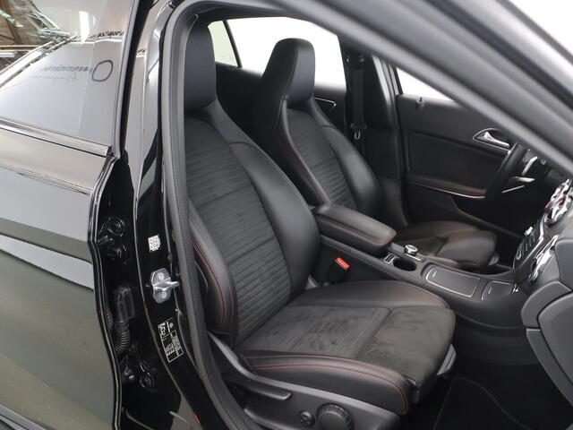 Mercedes-Benz GLA-KLASSE 180 Business Solution AMG | Night | Keyless | Achteruitrijcamera | 19" lichtmetalen velgen |