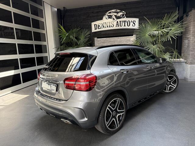 Mercedes-Benz GLA-KLASSE 180 Business Solution AMG Limited Panoramadak!