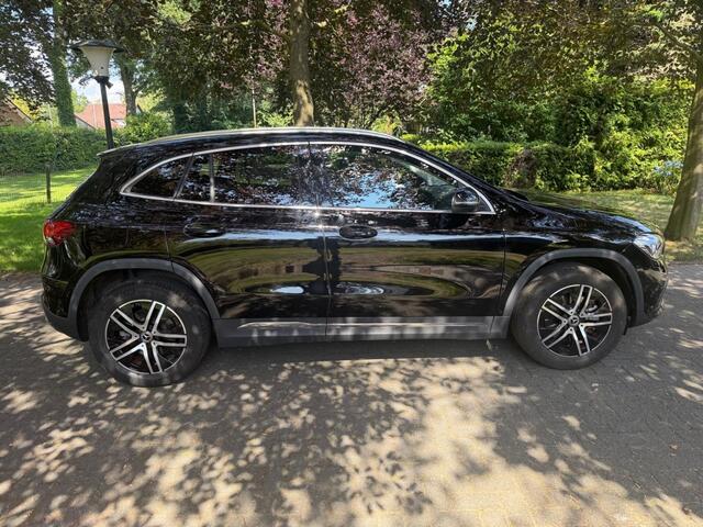 Mercedes-Benz GLA-KLASSE 250 e BnsSol Lux Ltd