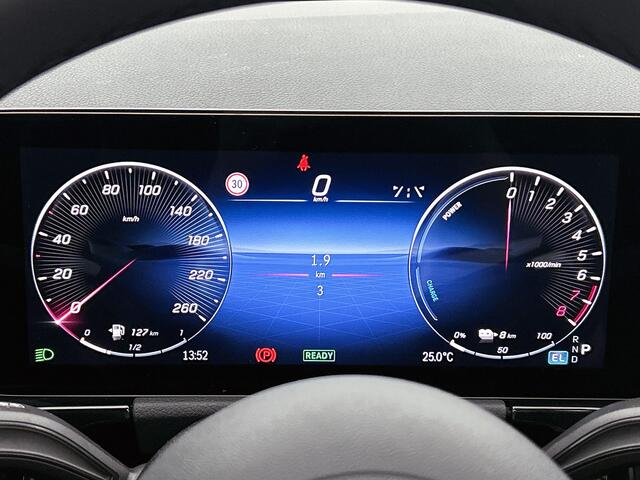 Mercedes-Benz GLA-KLASSE 250 e 140 Year Edition | Plus pakket | Parkeerpakket | Nightpakket | Panoramaschuifdak | Warmtewerend, donkergetint glas | 20" tien-dubbelspaaks AMG velgen |