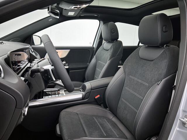 Mercedes-Benz GLA-KLASSE 250 e 140 Year Edition | Plus pakket | Parkeerpakket | Panoramaschuifdak | 20" tien-dubbelspaaks AMG velgen | Warmtewerend, donkergetint glas |
